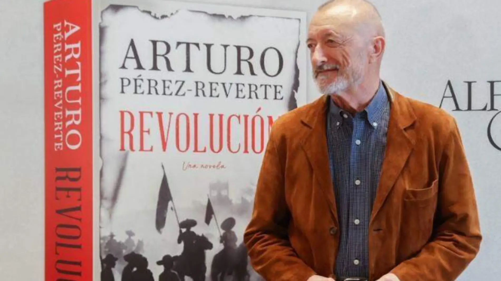 Presenta libro Reverte